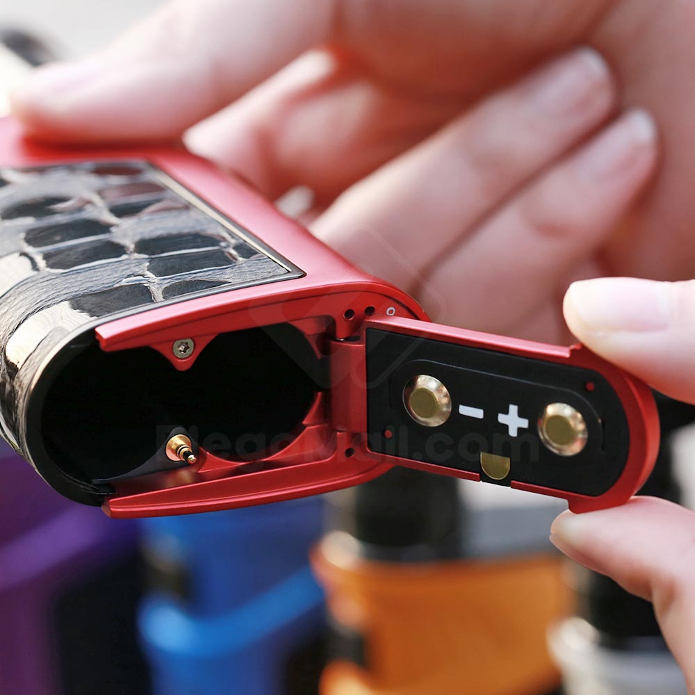 Uwell Ironfist 200W TC Box Kit with Crown 3