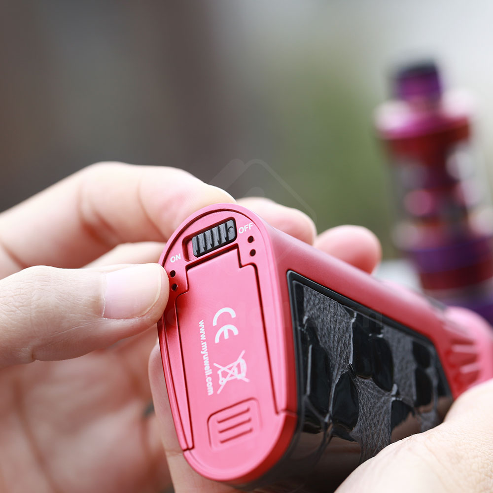 Uwell Ironfist 200W TC Box Kit with Crown 3